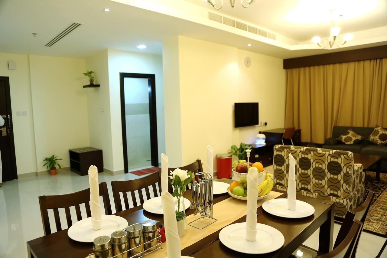 Travellers Hotel Apartment Dubái Exterior foto